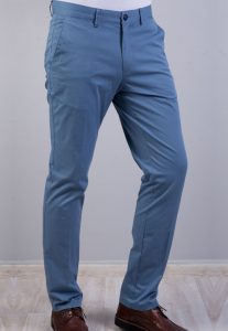 How the Well-Dressed Man Adjusts for Good Fit - Pants
