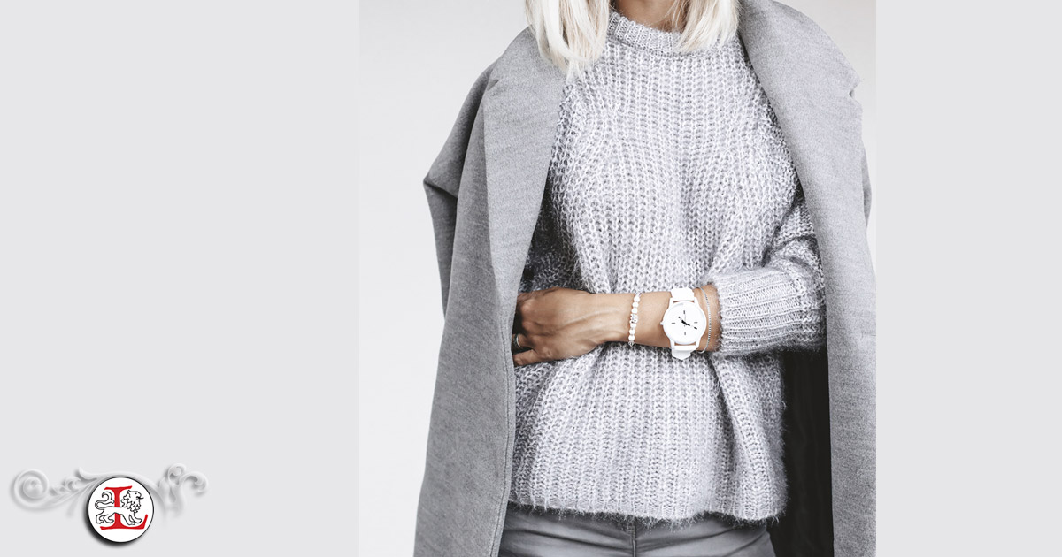 What Should Women Wear With Grey Pants - Winter