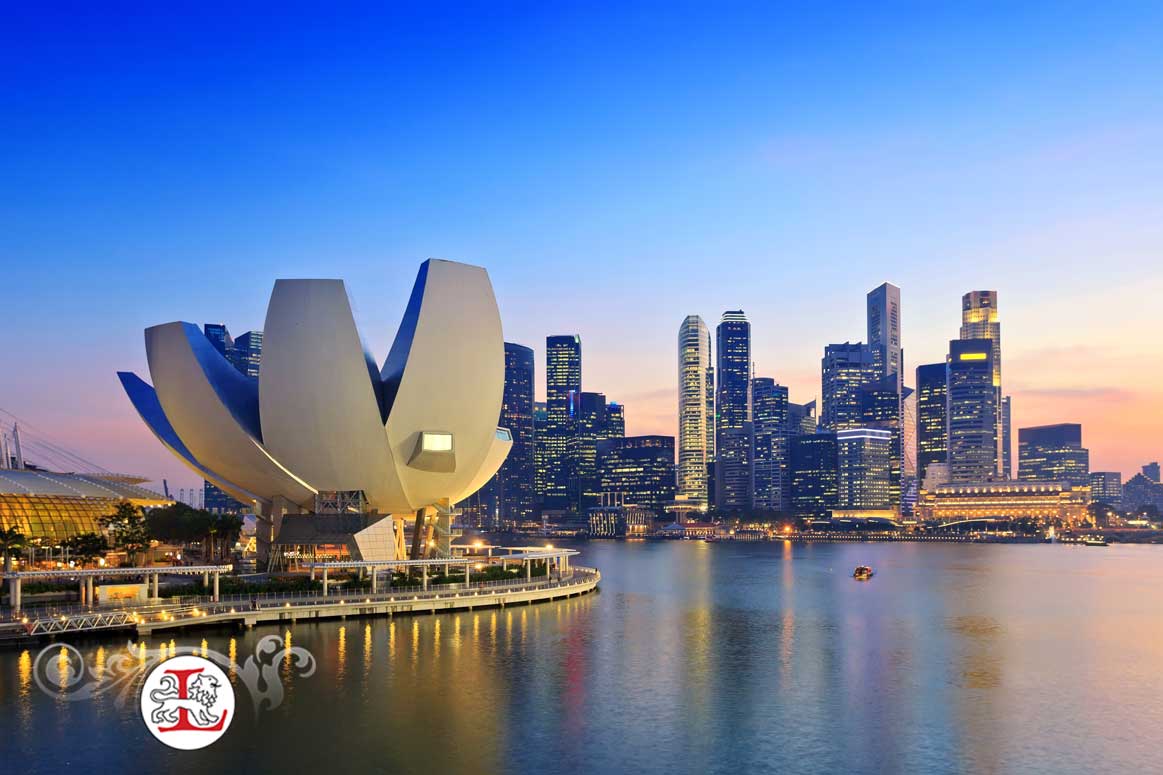 Singapore sunset city skyline at business district Marina Bay Singapore